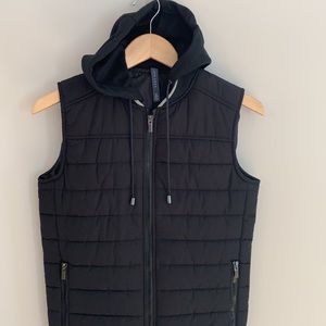 Zara hooded zip front puffer vest in black.